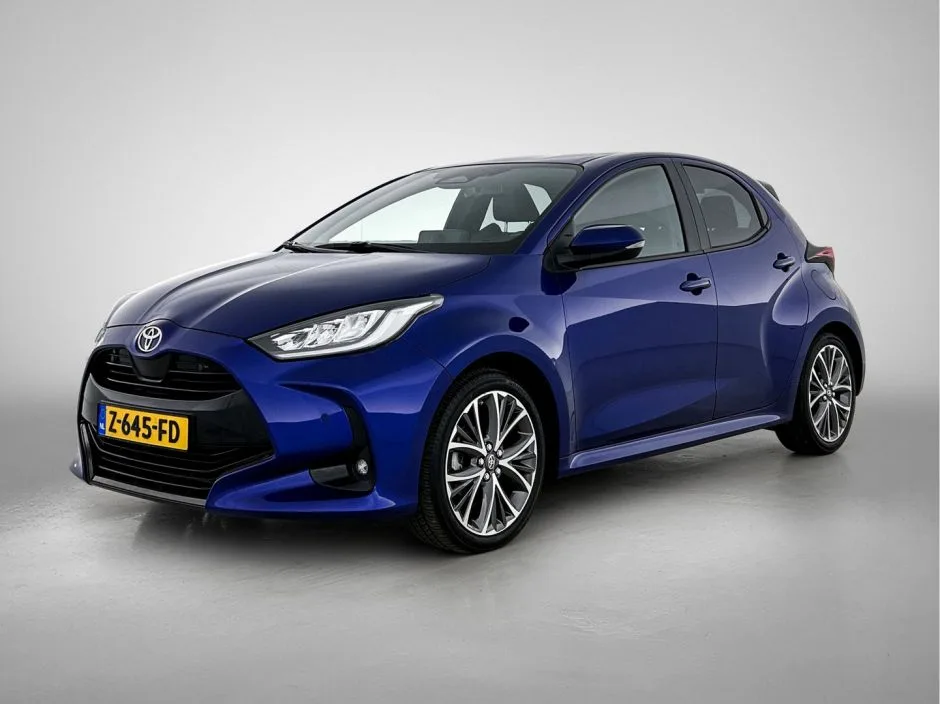 Toyota Yaris (2024) — foto 1