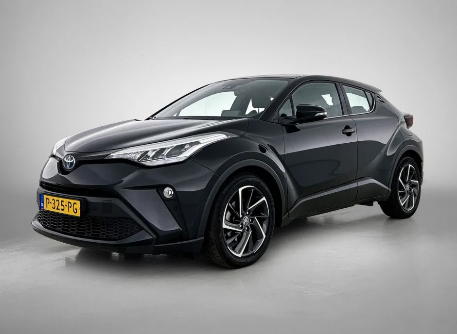 Toyota C-HR (2022) — foto 1