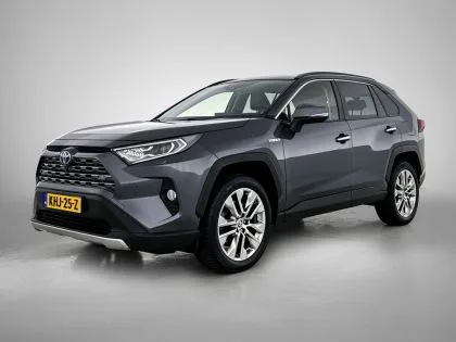 Toyota RAV4 (2021) — foto 1