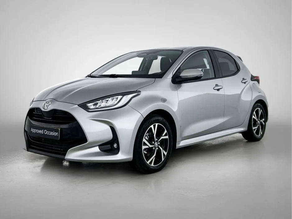 Toyota Yaris (2025) — foto 1