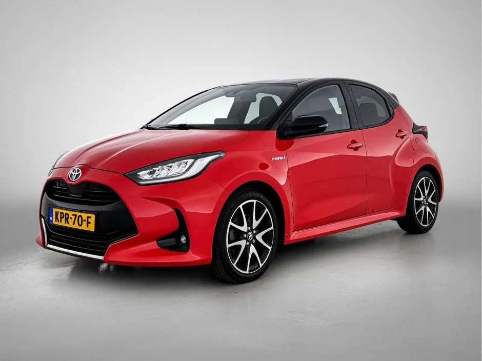 Toyota Yaris (2021) — foto 1