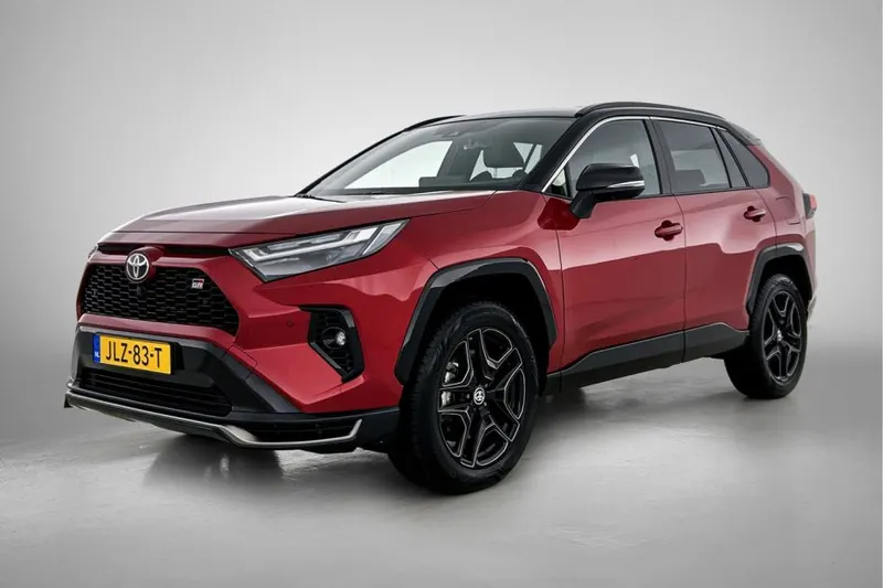 Toyota RAV4 (2025)