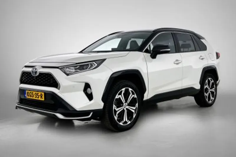 Toyota RAV4 (2021)