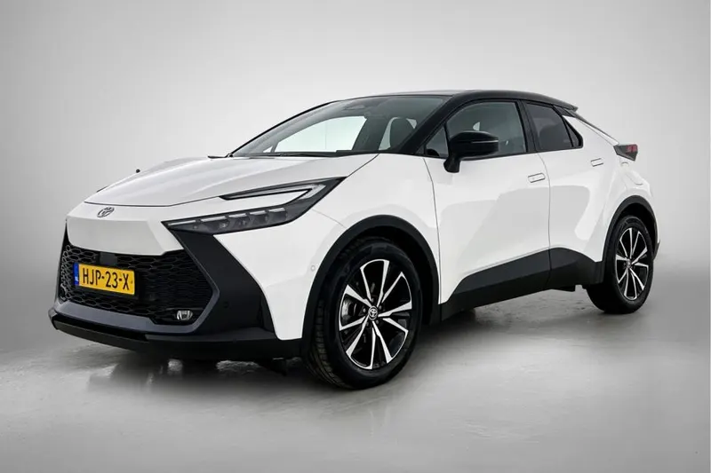 Toyota C-HR (2025)