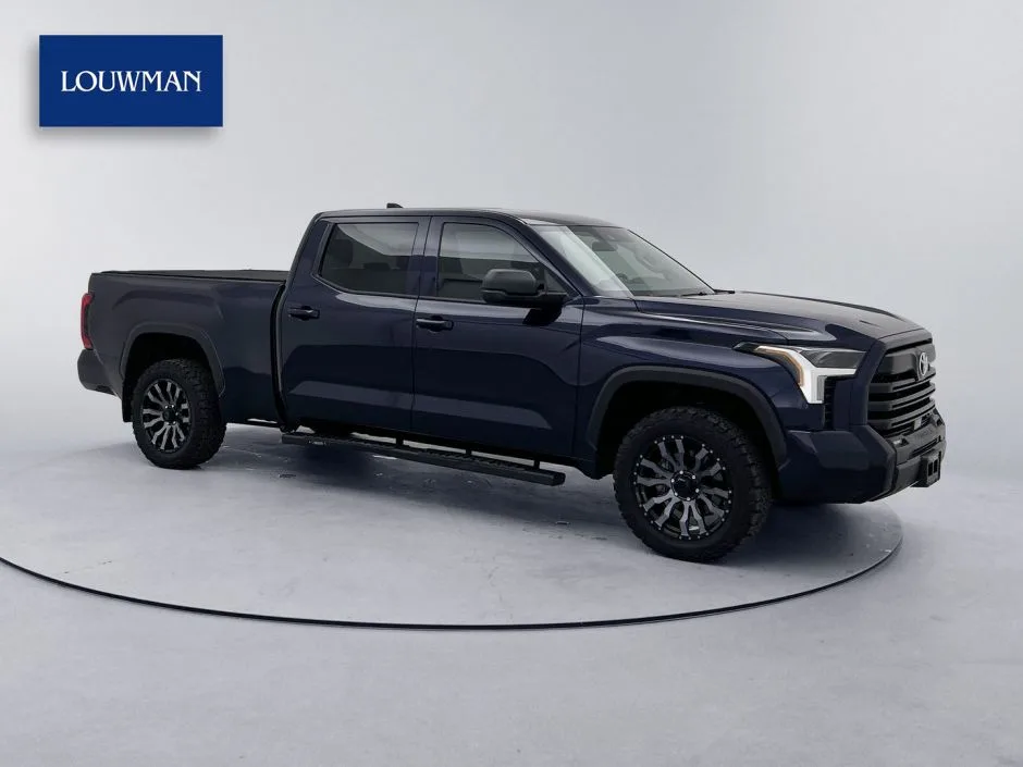 Toyota Tundra (2024) — foto 1