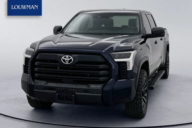 Toyota Tundra (2024)