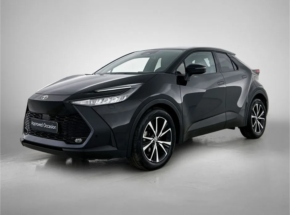 Toyota C-HR (2024) — foto 1