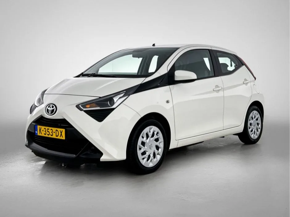 Toyota Aygo (2020) — foto 1