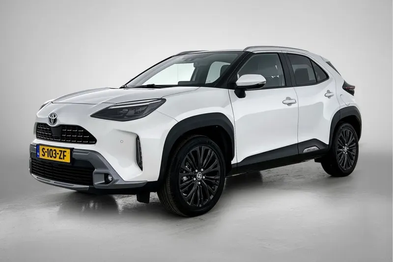 Toyota Yaris_Cross (2022)