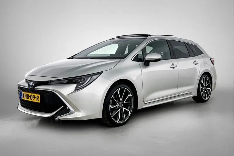 Toyota Corolla_Touring_Sports (2022)