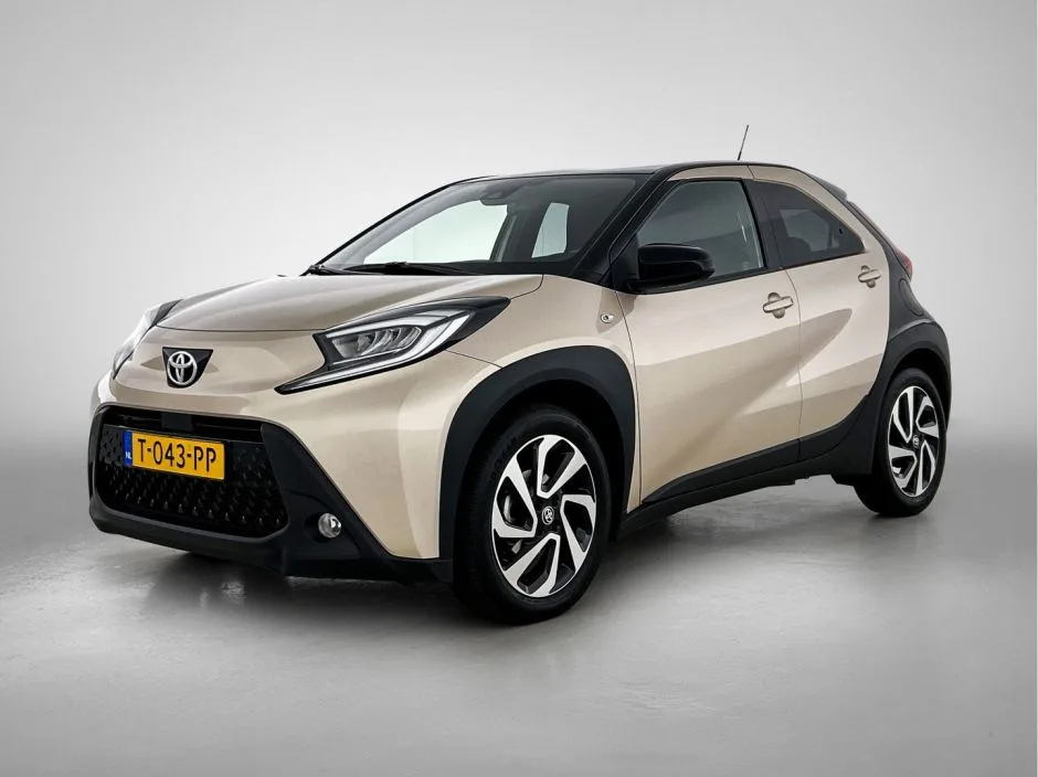 Toyota Aygo (2023) — foto 1