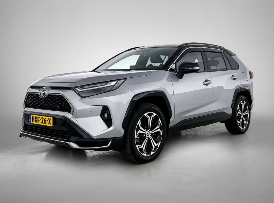 Toyota RAV4 (2025) — foto 1