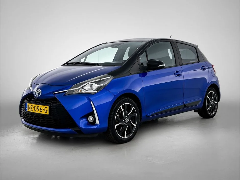 Toyota Yaris (2017) — foto 1