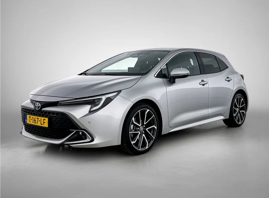 Toyota Corolla (2023) — foto 1