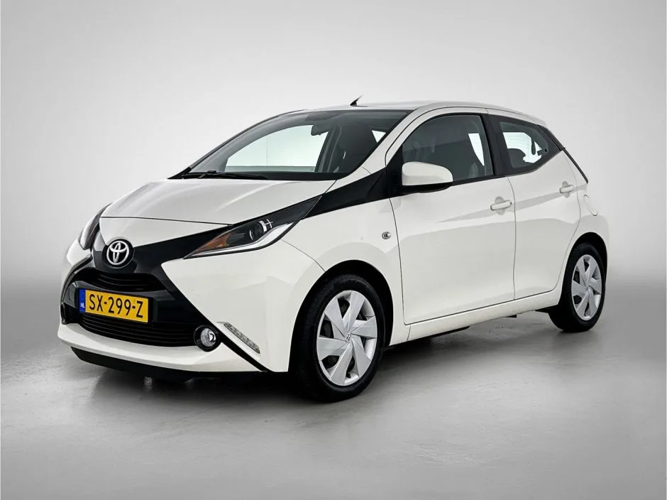 Toyota Aygo (2018) — foto 1