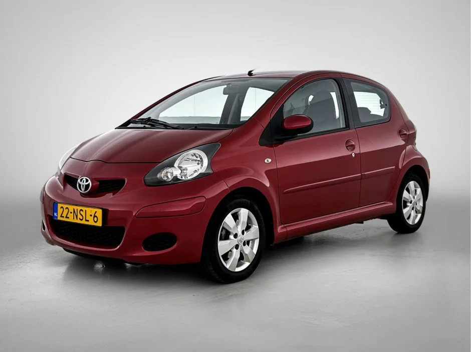 Toyota Aygo (2010) — foto 1