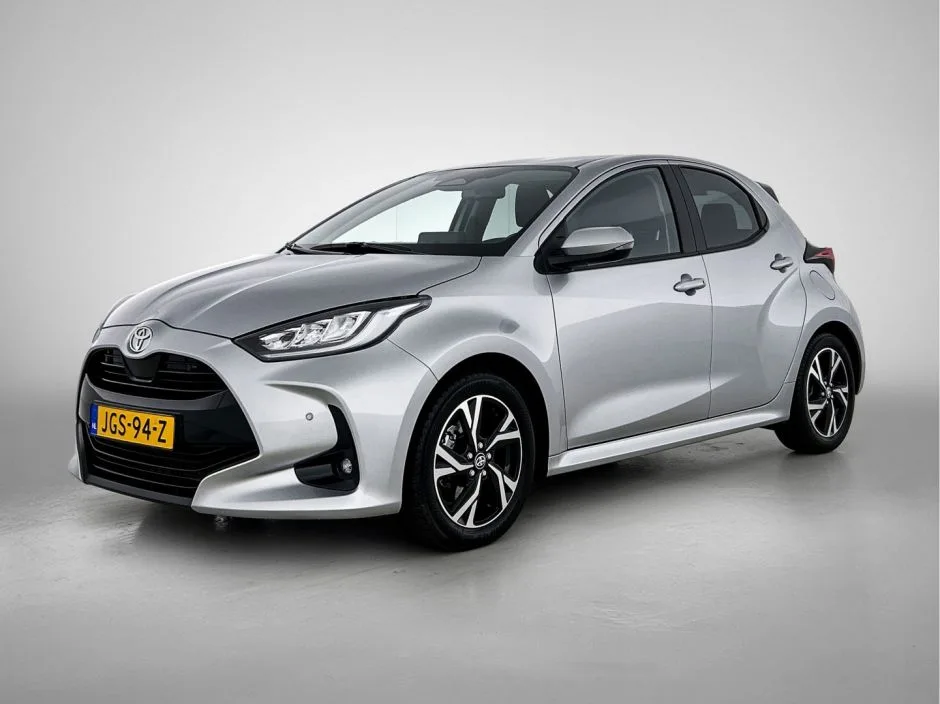 Toyota Yaris (2025) — foto 1