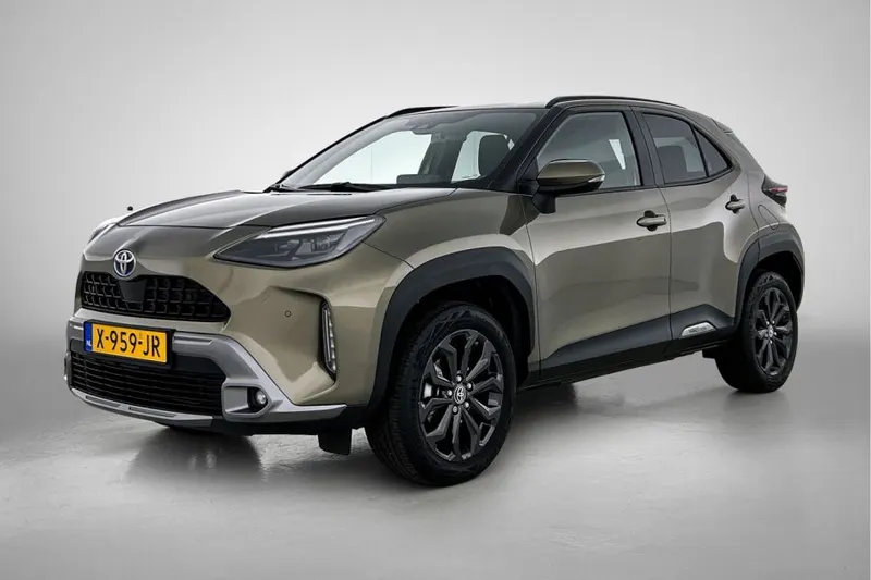 Toyota Yaris_Cross (2023)