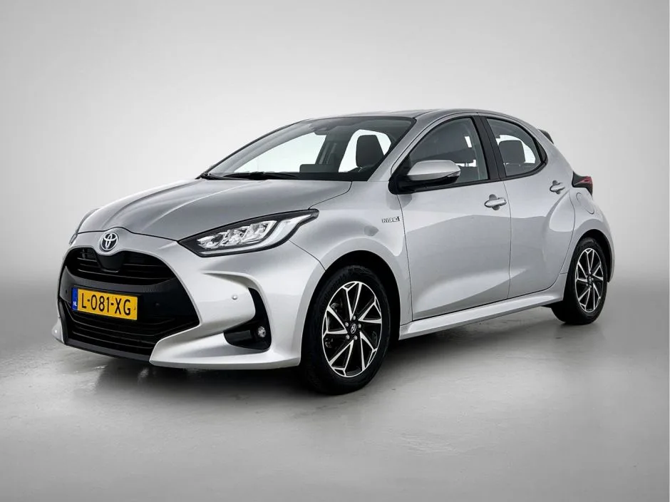 Toyota Yaris (2021) — foto 1