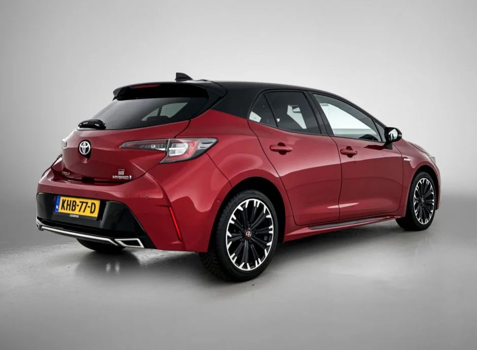 Toyota Corolla (2021) — foto 1