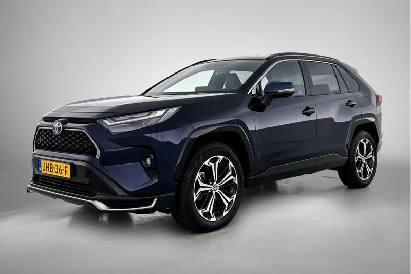 Toyota RAV4 (2025)