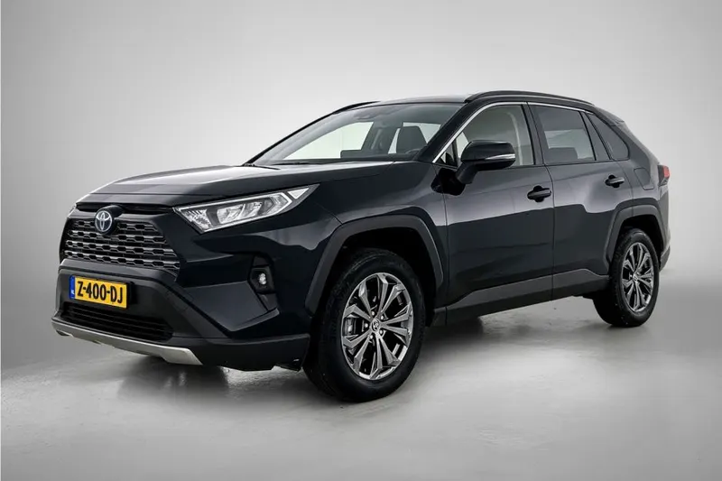 Toyota RAV4 (2023)