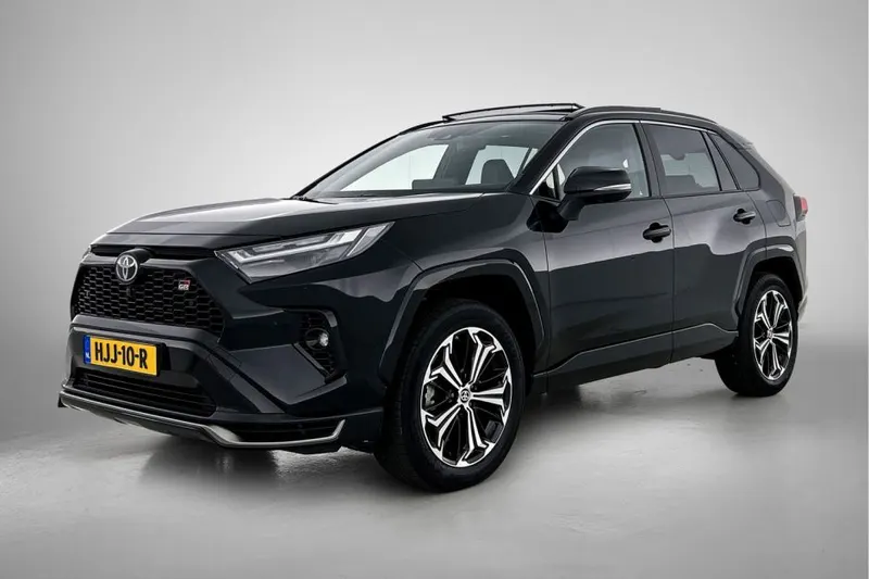 Toyota RAV4 (2025)