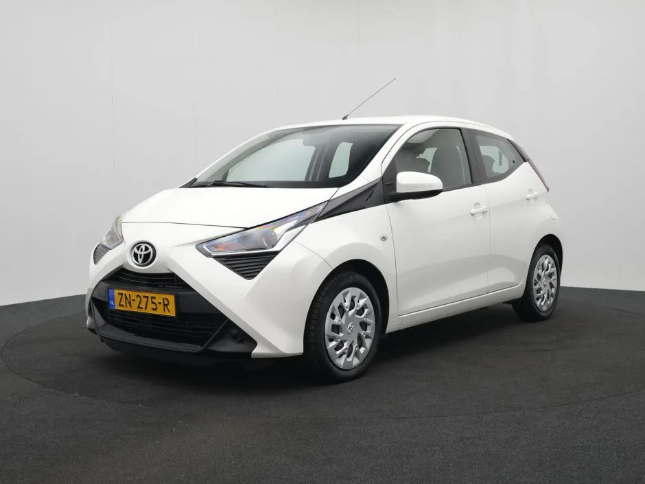 Toyota Aygo (2019) — foto 1