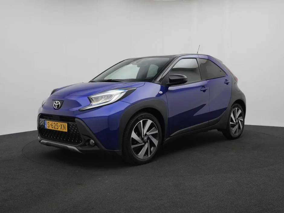 Toyota Aygo (2023) — foto 1