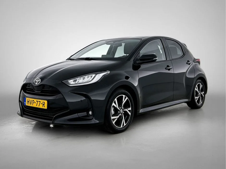 Toyota Yaris (2025) — foto 1