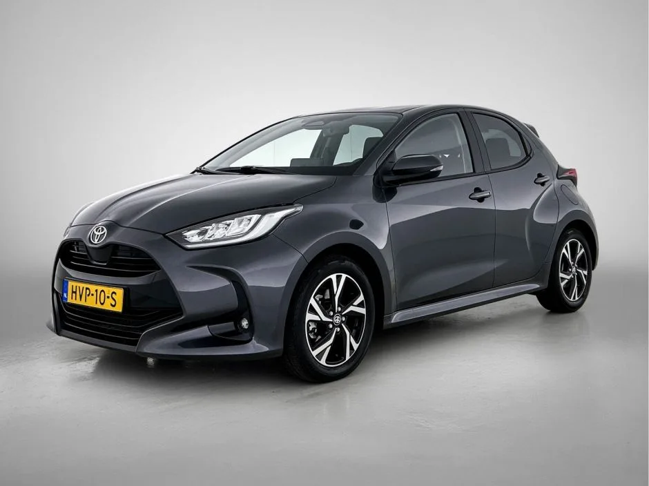Toyota Yaris (2025) — foto 1