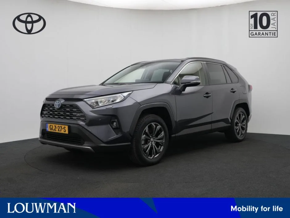Toyota RAV4 (2024) — foto 1