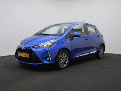 Toyota Yaris (2017) — foto 1