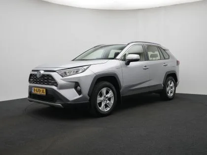 Toyota RAV4 (2019) — foto 1