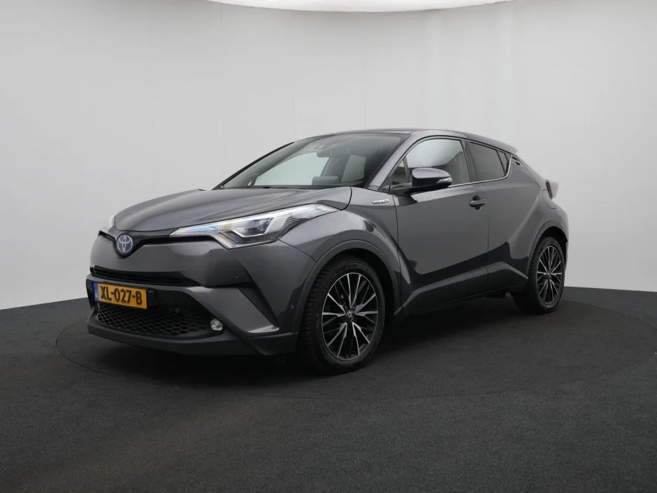 Toyota C-HR (2019) — foto 1