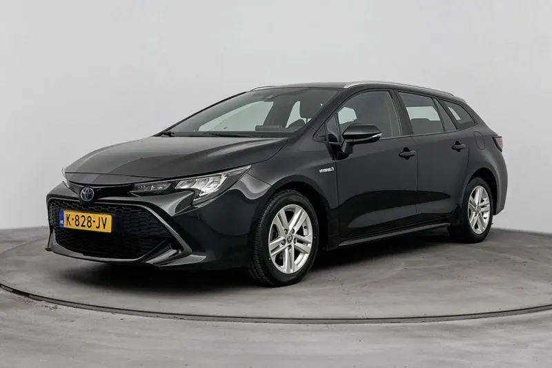 Toyota Corolla_Touring_Sports (2021)