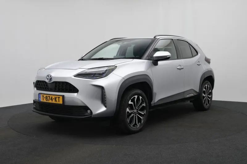 Toyota Yaris_Cross (2023)