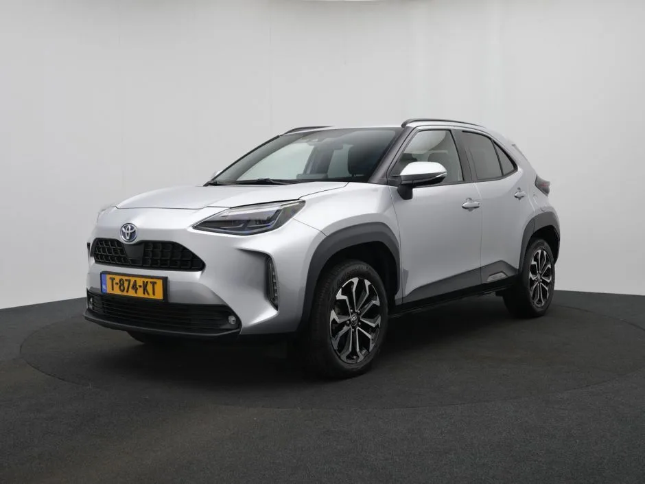 Toyota Yaris_Cross (2023) — foto 1
