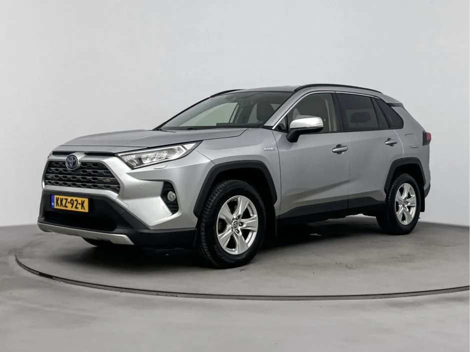 Toyota RAV4 (2020) — foto 1