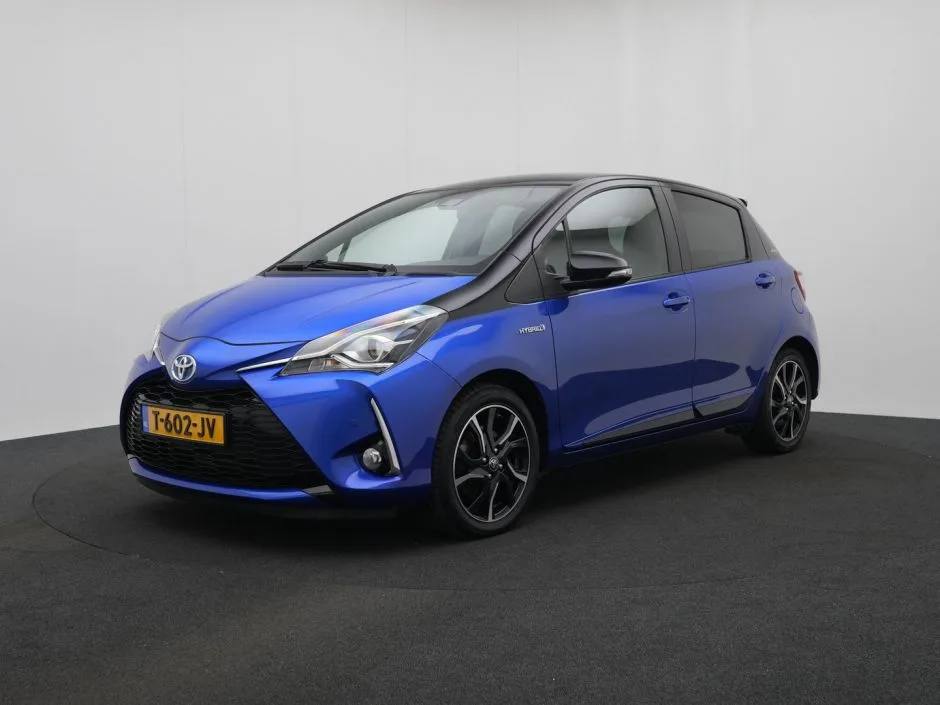 Toyota Yaris (2018) — foto 1