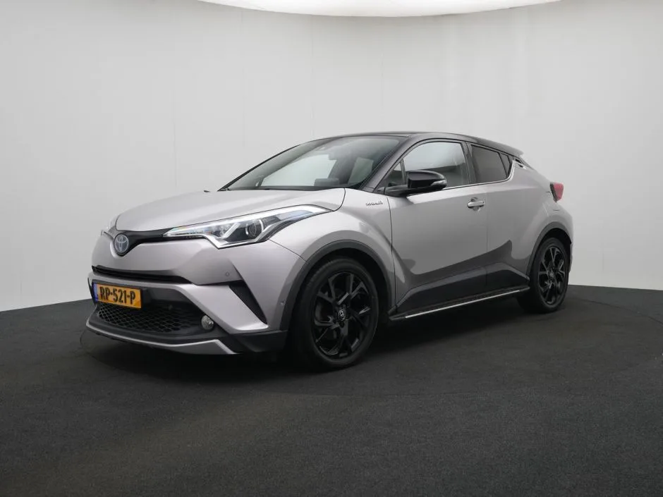 Toyota C-HR (2017) — foto 1