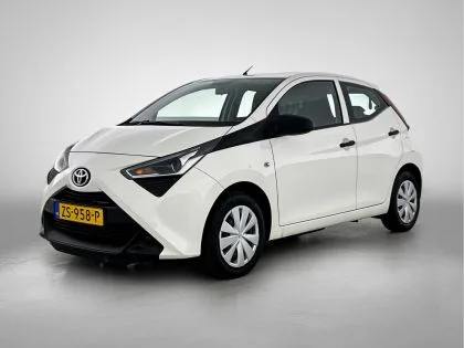 Toyota Aygo (2019) — foto 1