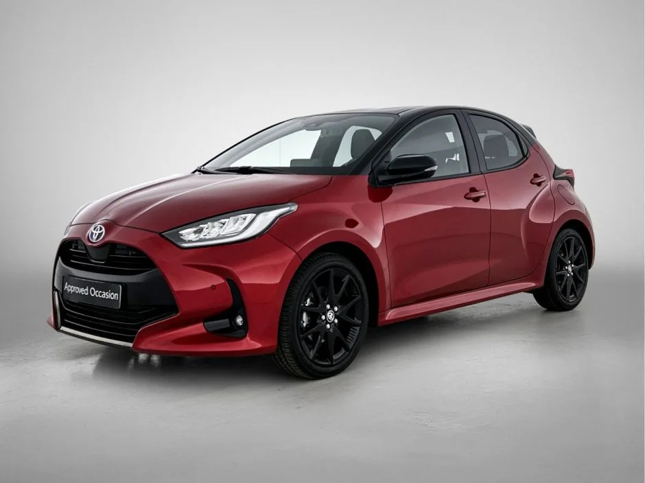 Toyota Yaris (2023) — foto 1