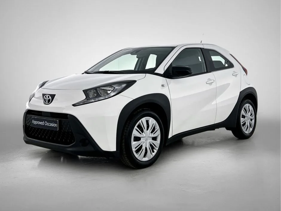 Toyota Aygo (2023) — foto 1