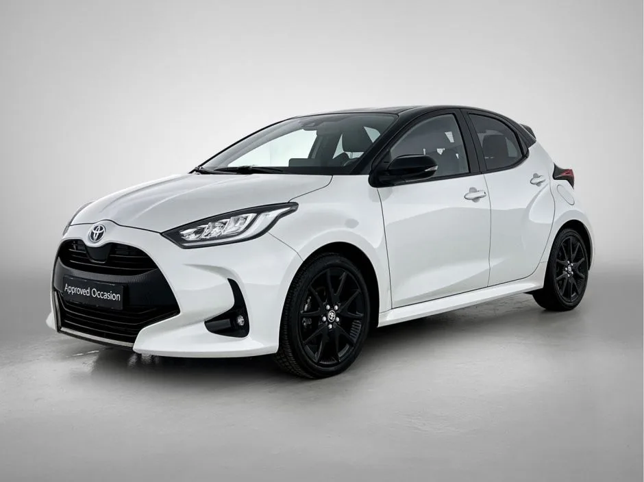 Toyota Yaris (2022) — foto 1