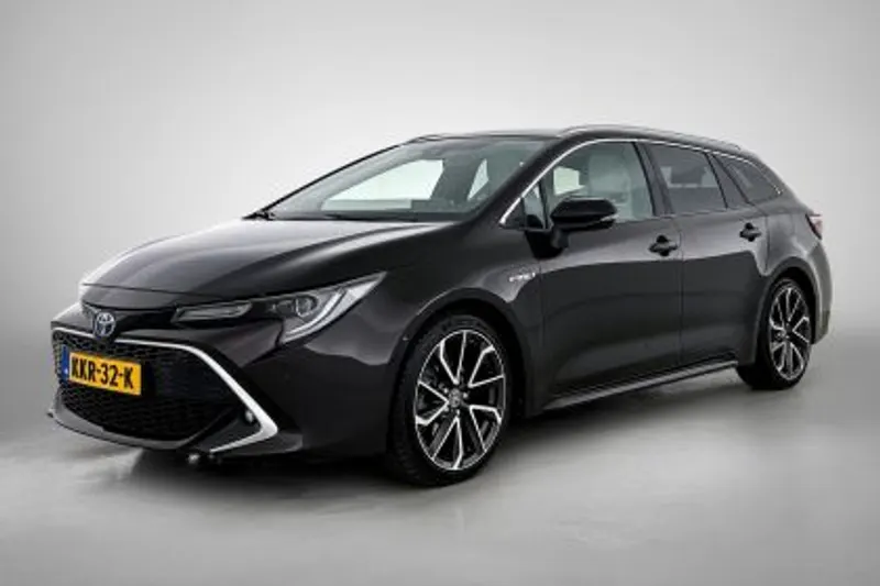 Toyota Corolla_Touring_Sports (2020)