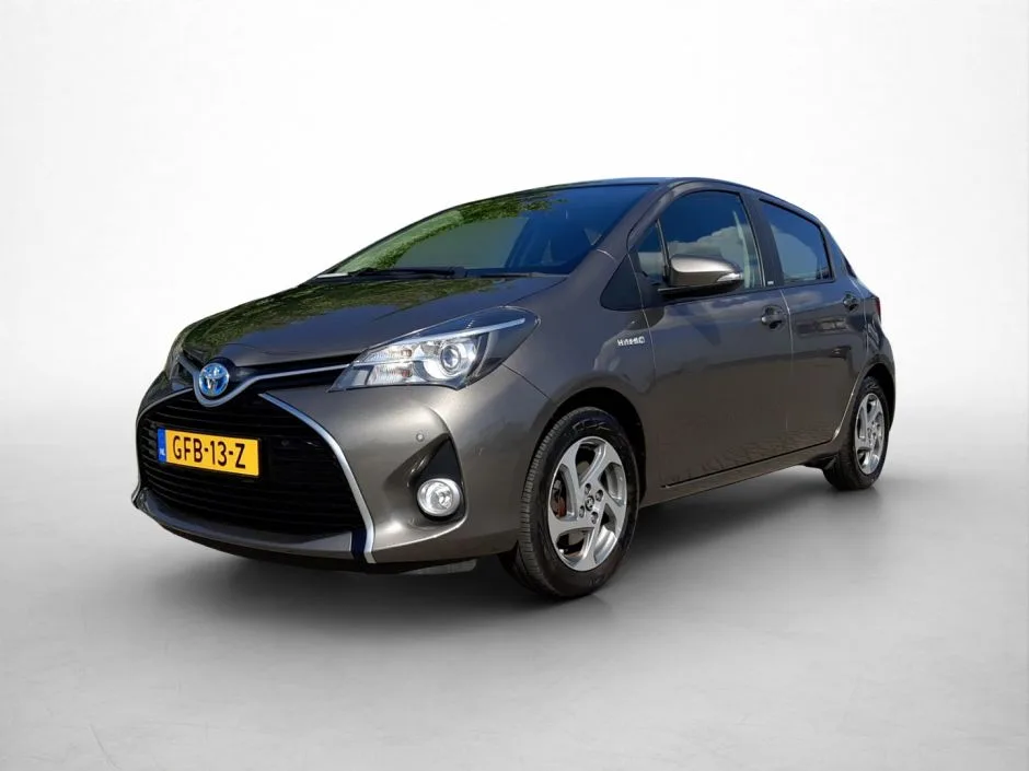 Toyota Yaris (2017) — foto 1