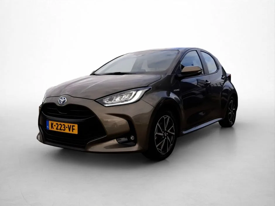 Toyota Yaris (2021) — foto 1