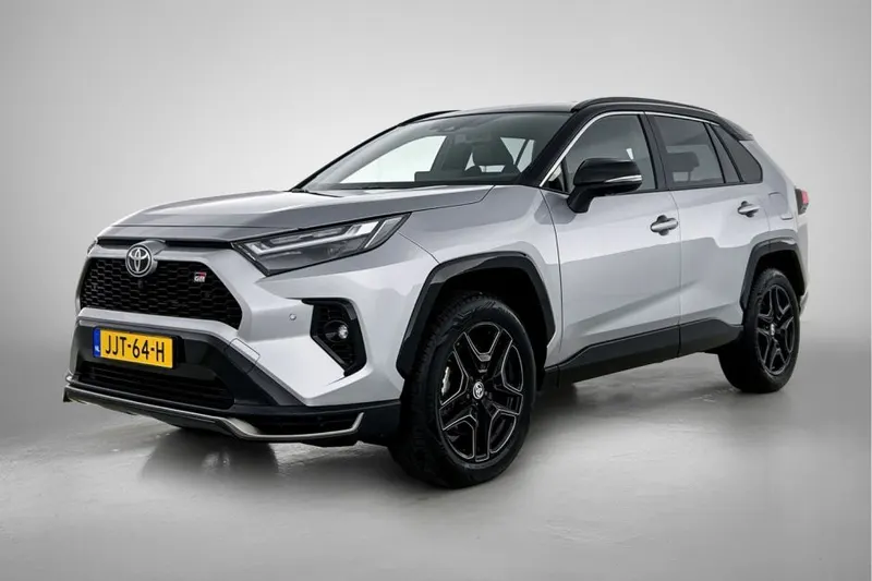 Toyota RAV4 (2025)