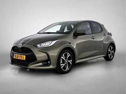 Toyota Yaris (2024) — foto 1